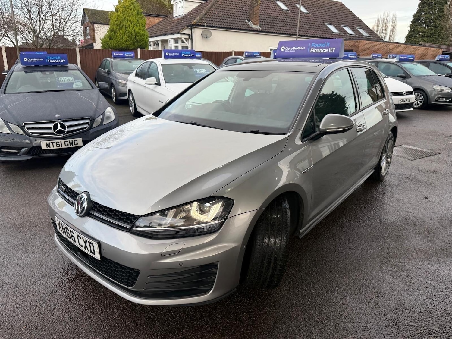 Used Volkswagen Golf 2016 for sale - 77932731: Photo 3