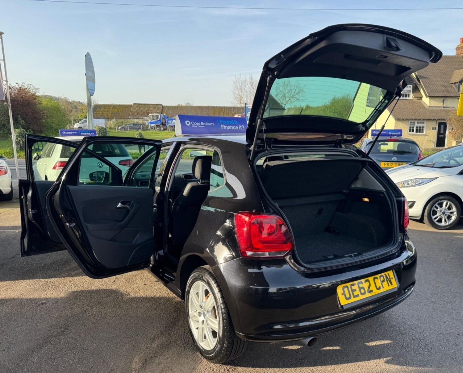 Used Volkswagen Polo 2012 for sale - 78176250: Photo 32