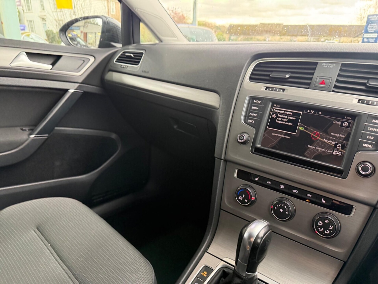 Used Volkswagen Golf 2016 for sale - 78070119: Photo 11