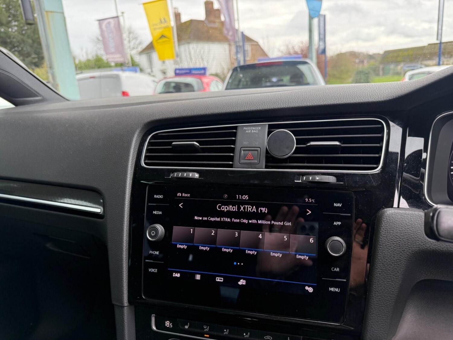 Used Volkswagen Golf 2018 for sale - 77932745: Photo 29