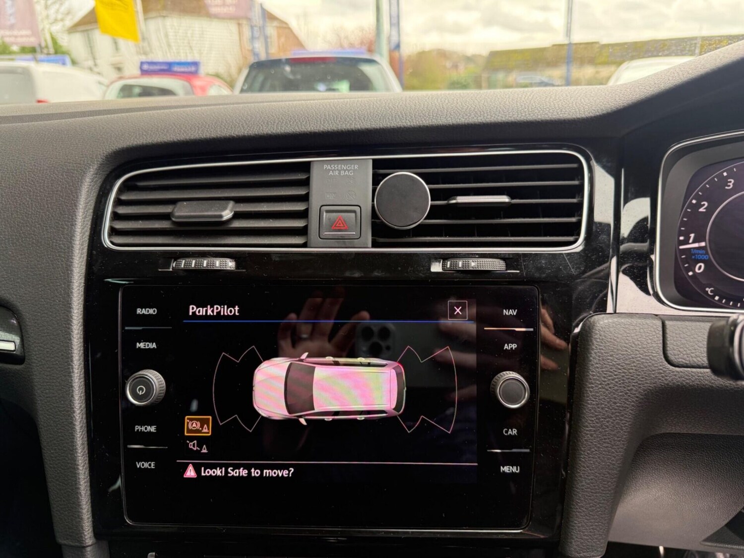 Used Volkswagen Golf 2018 for sale - 77932745: Photo 31