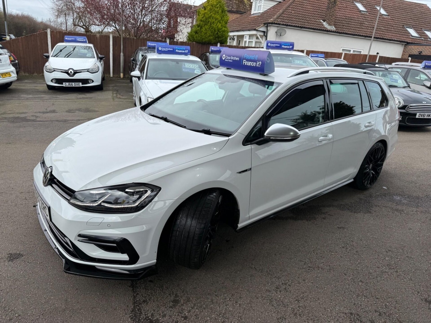 Used Volkswagen Golf 2018 for sale - 77932745: Photo 5