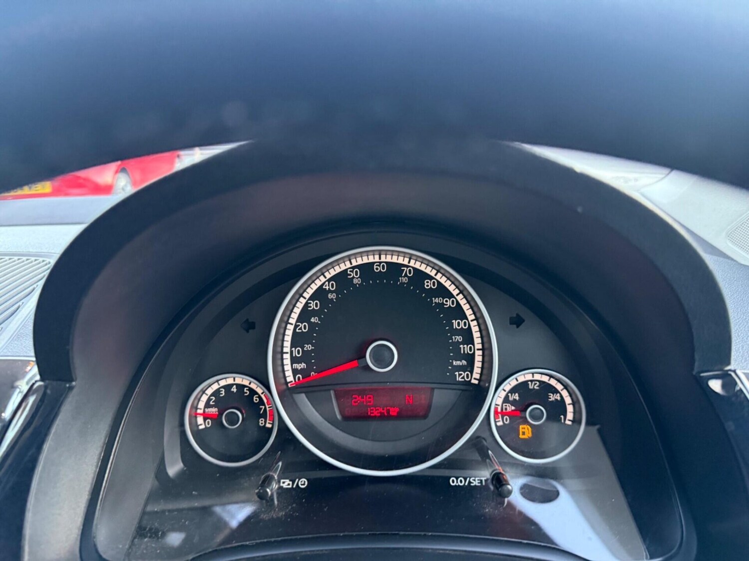 Used Volkswagen up! 2014 for sale - 77932797: Photo 28