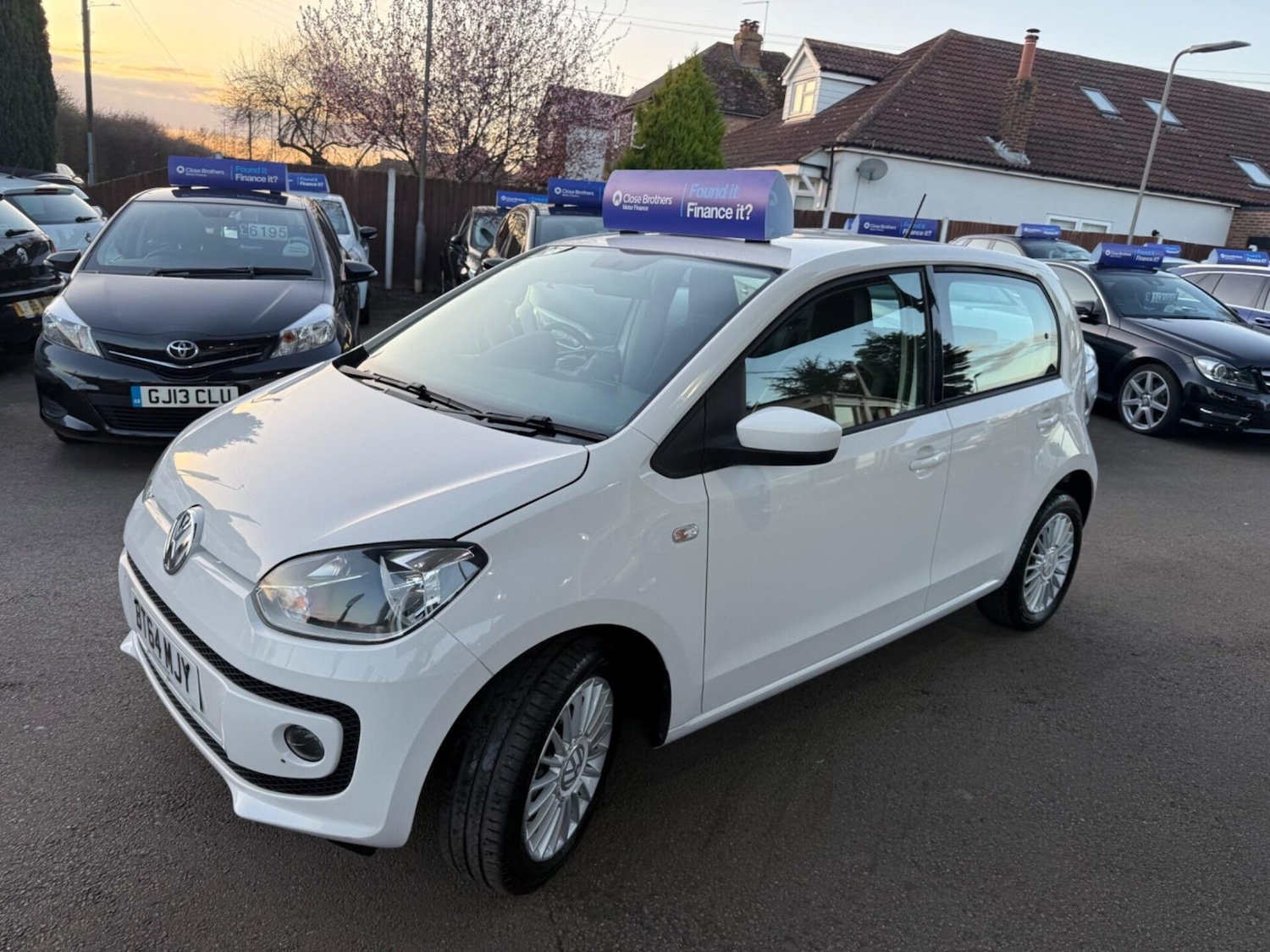 Used Volkswagen up! 2014 for sale - 77932797: Photo 4