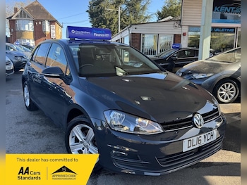 Used Volkswagen Golf 2016 for sale - 78236419: Photo