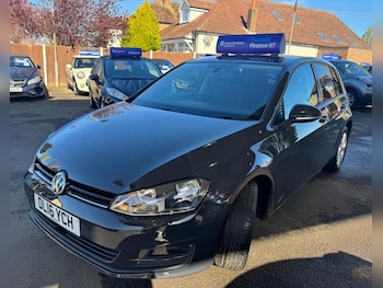 Used Volkswagen Golf 2016 for sale - 78236419: Photo
