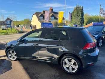 Used Volkswagen Golf 2016 for sale - 78236419: Photo