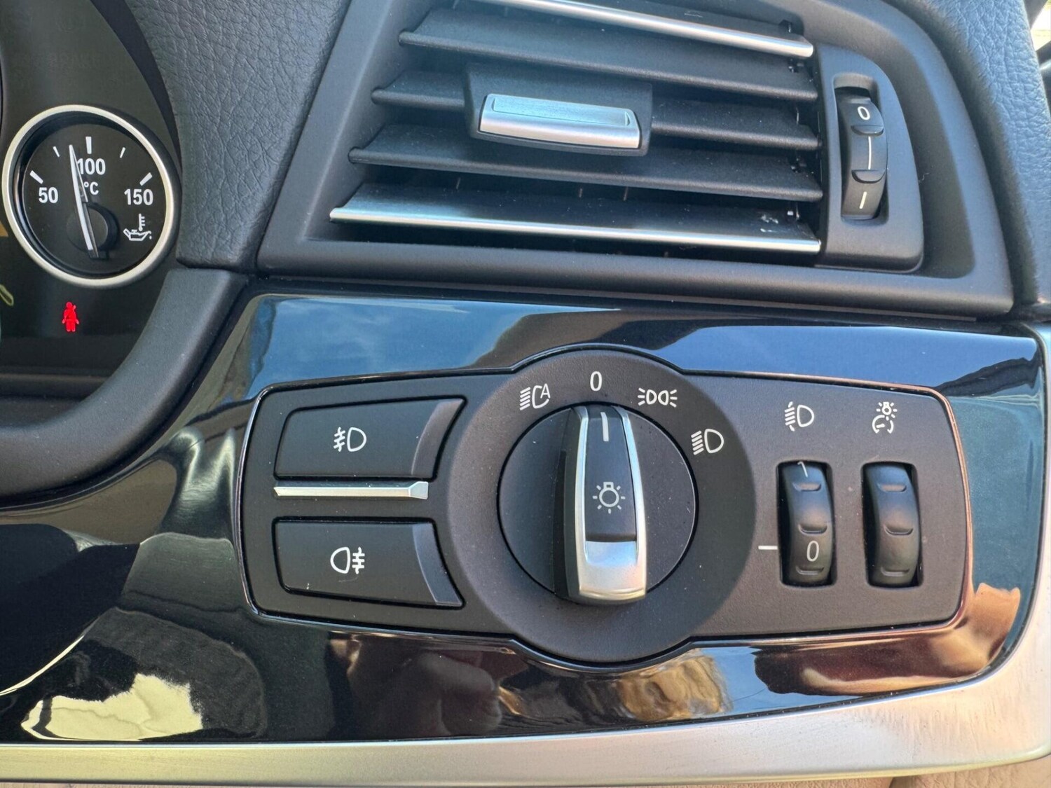 Used BMW 5 Series 2010 for sale - 77932806: Photo 19