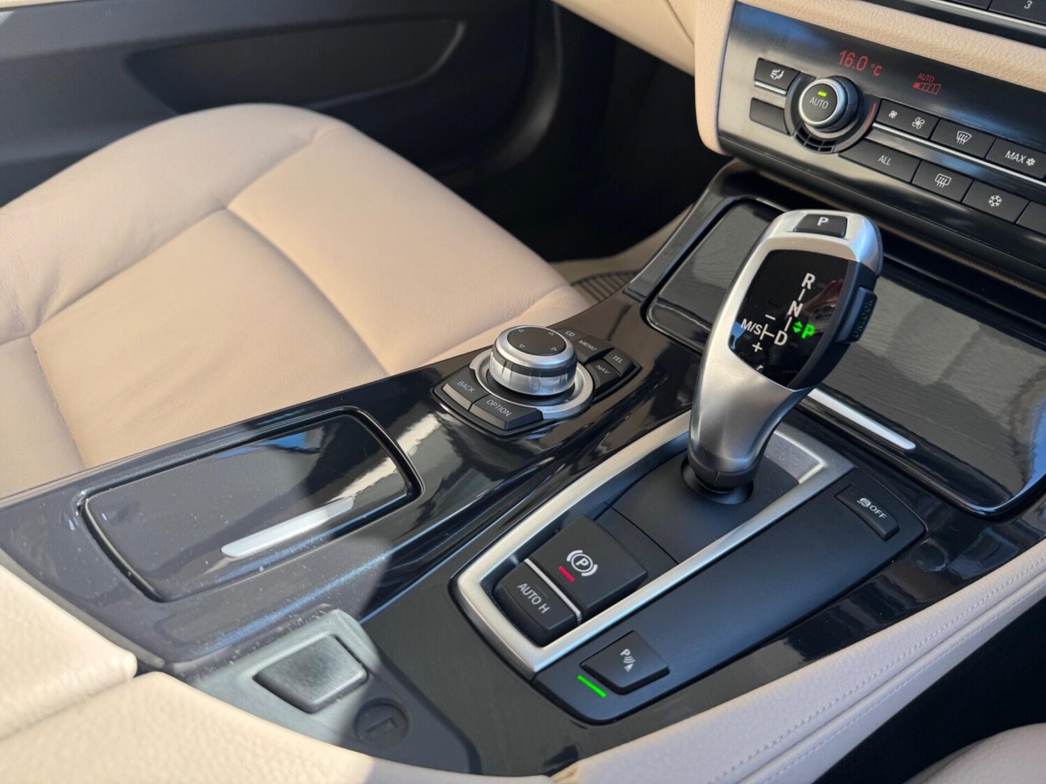 Used BMW 5 Series 2010 for sale - 77932806: Photo 23