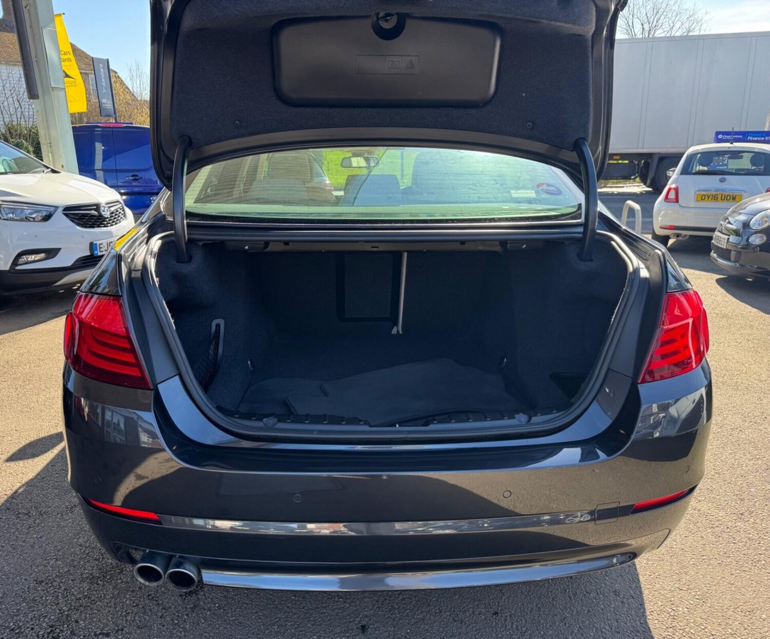 Used BMW 5 Series 2010 for sale - 77932806: Photo 32