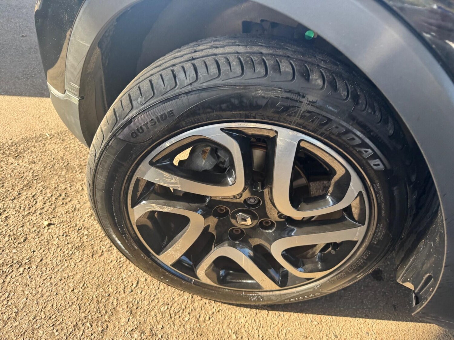 Used Renault Captur 2015 for sale - 77932759: Photo 17