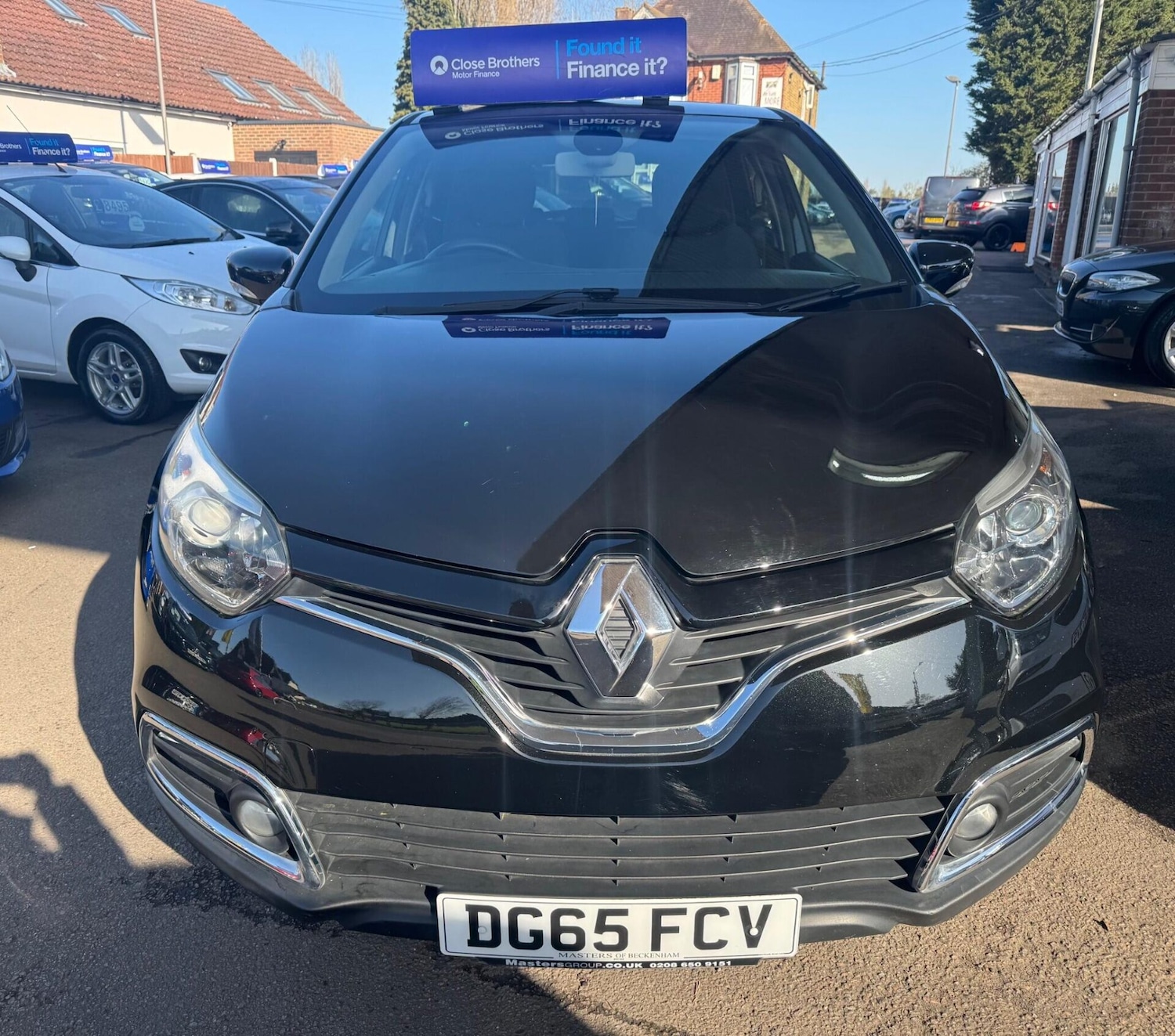 Used Renault Captur 2015 for sale - 77932759: Photo 2