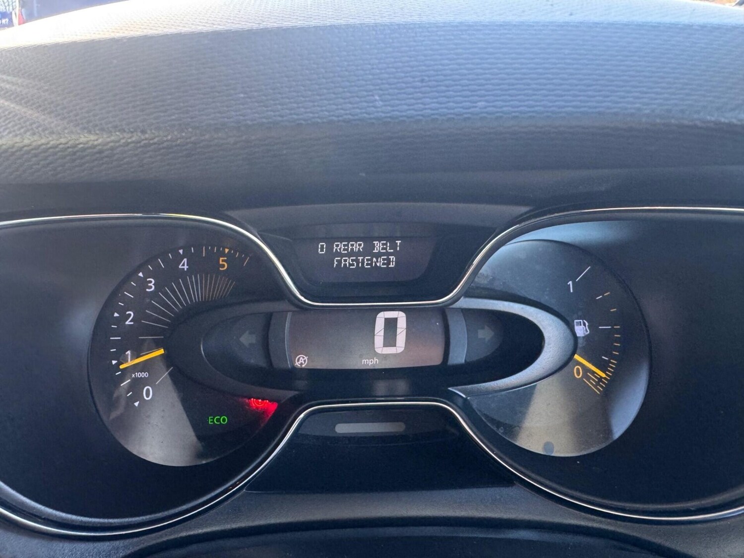 Used Renault Captur 2015 for sale - 77932759: Photo 20