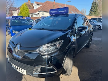 Used Renault Captur 2015 for sale - 77932759: Photo