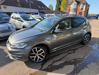 Used Volkswagen Golf 2017 for sale - 78331729: Photo
