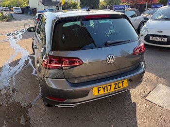 Used Volkswagen Golf 2017 for sale - 78331729: Photo