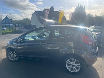 Used Ford Fiesta 2016 for sale - 78273530: Photo