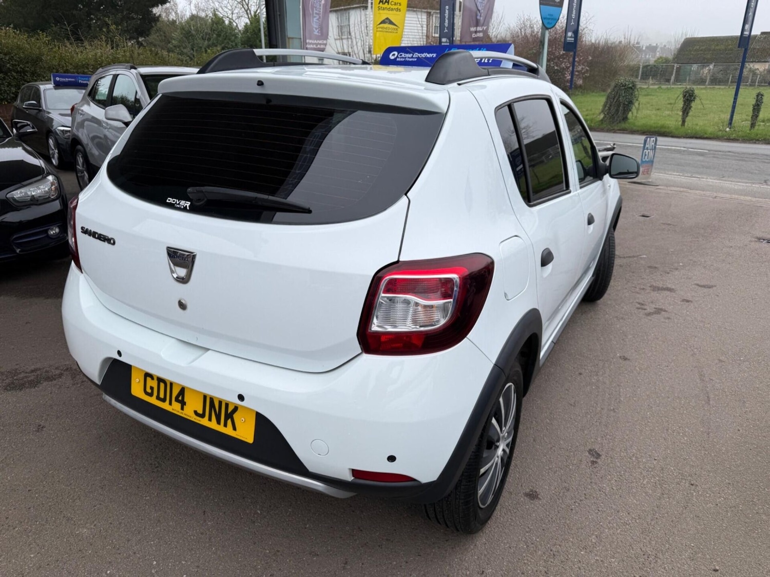 Used Dacia Sandero Stepway 2014 for sale - 77932743: Photo 13