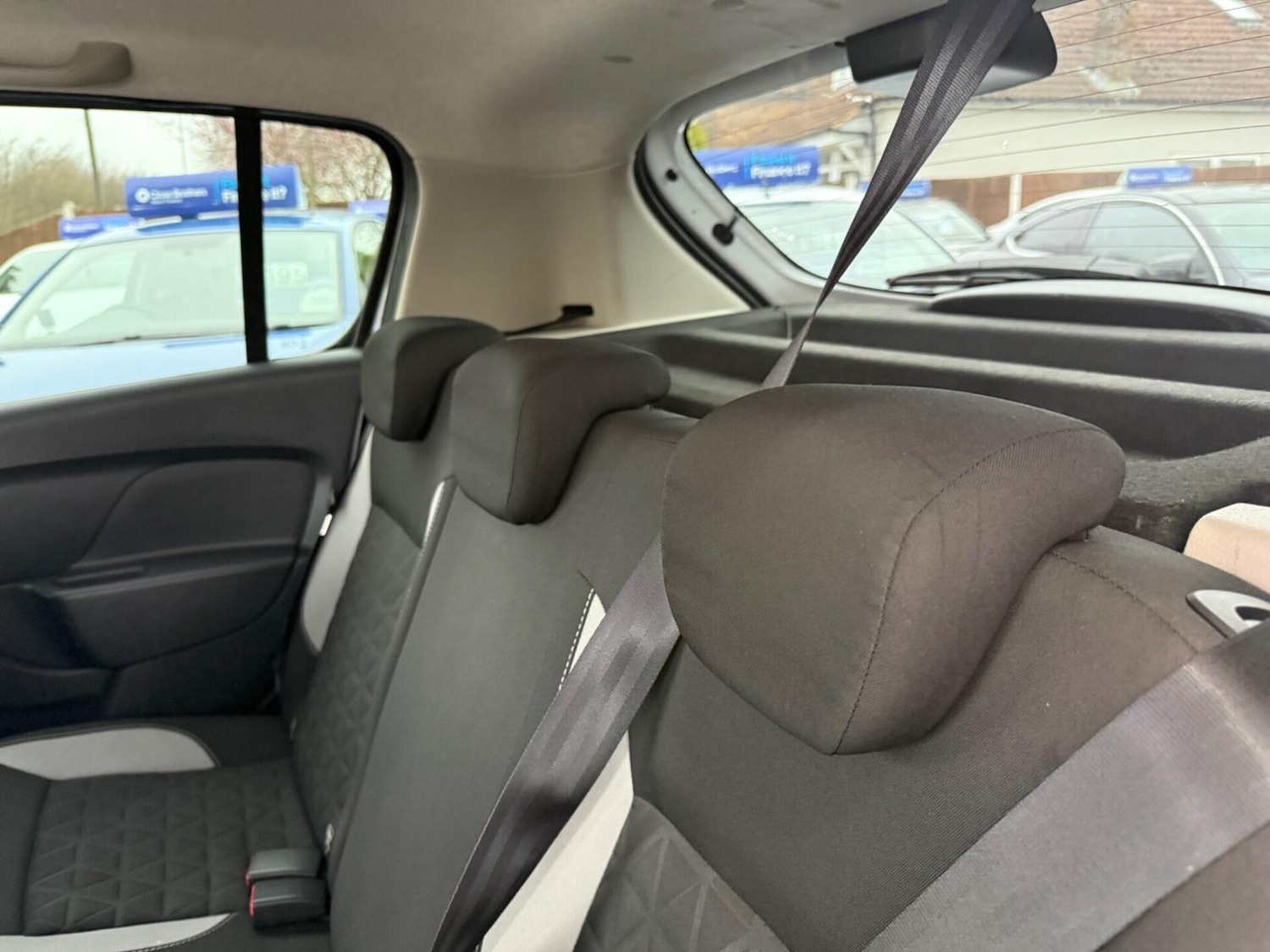 Used Dacia Sandero Stepway 2014 for sale - 77932743: Photo 20