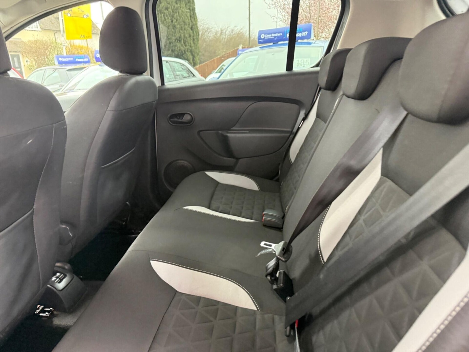 Used Dacia Sandero Stepway 2014 for sale - 77932743: Photo 21