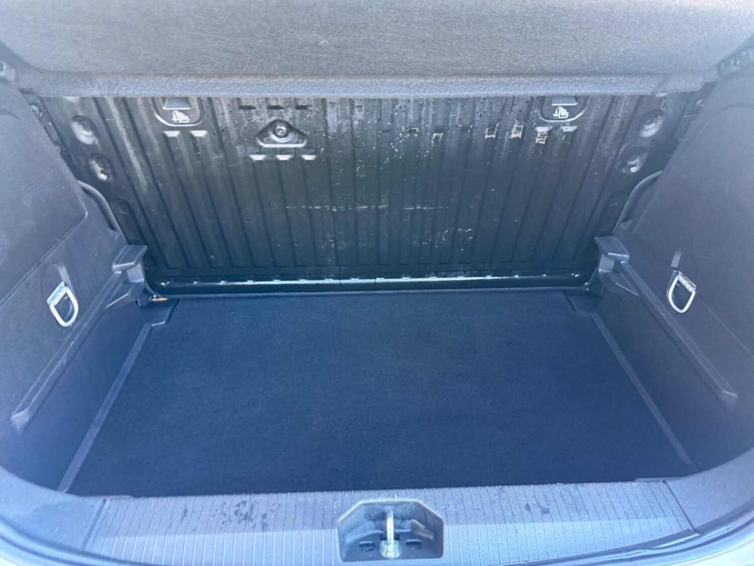 Used Vauxhall Corsa 2015 for sale - 77932754: Photo 29