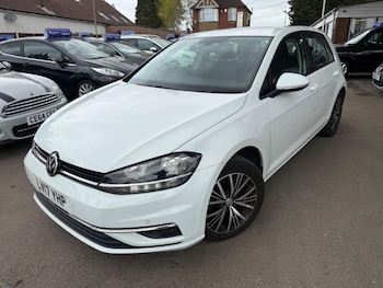 Used Volkswagen Golf 2017 for sale - 78269563: Photo