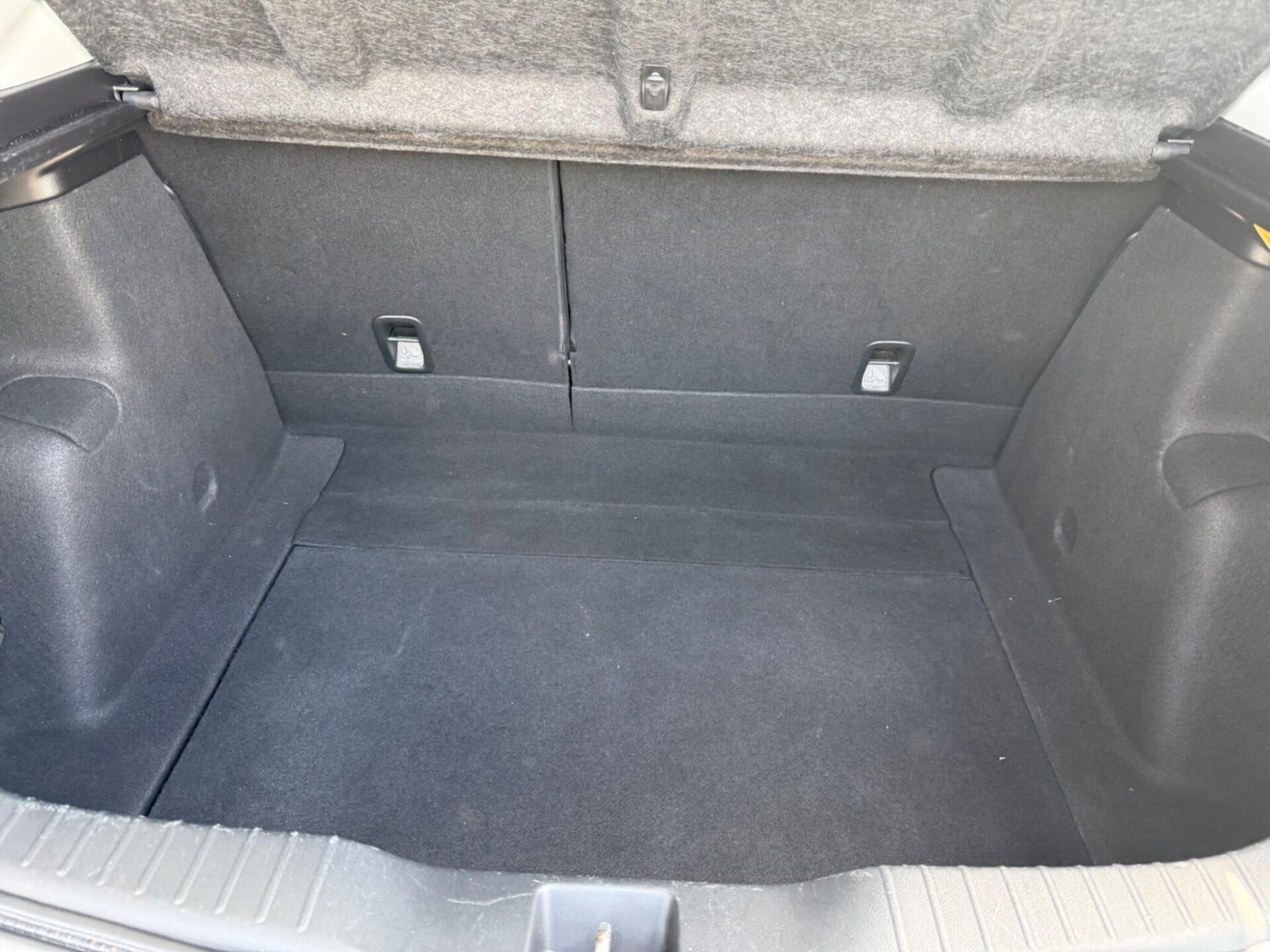 Used Honda Civic 2013 for sale - 78198316: Photo 33