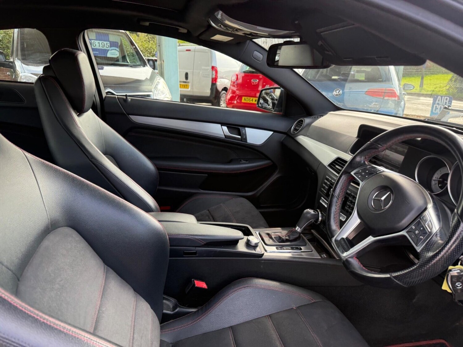 Used Mercedes-Benz C Class 2013 for sale - 77932703: Photo 12