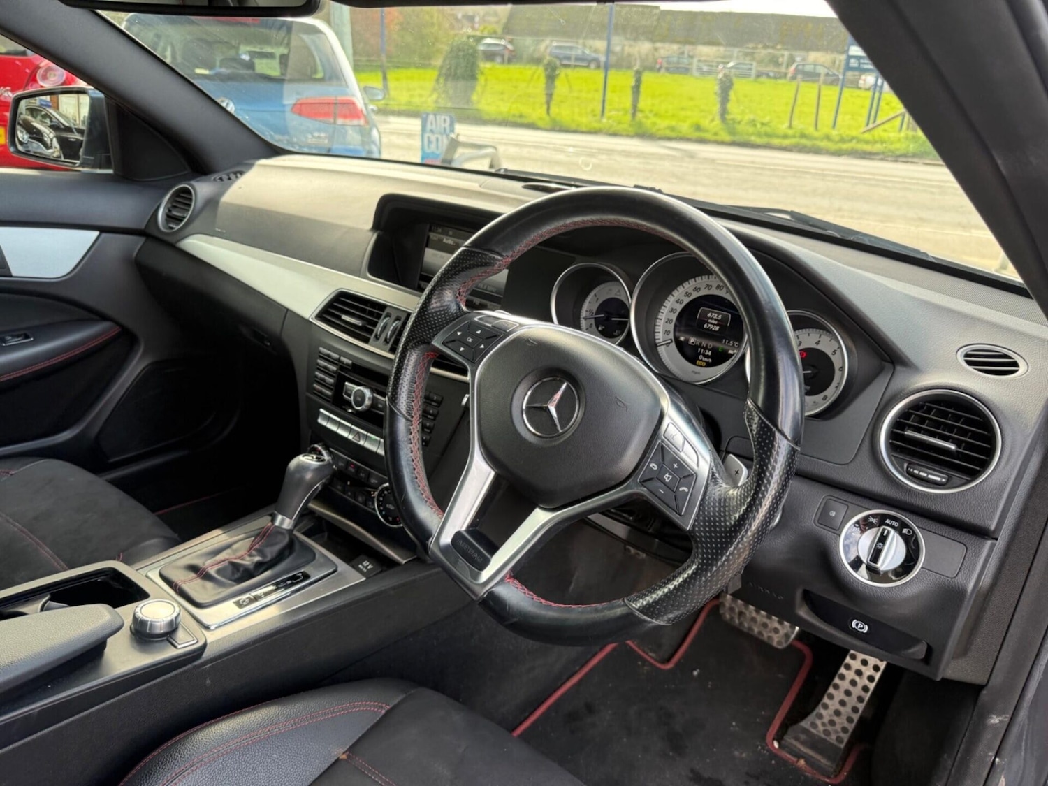 Used Mercedes-Benz C Class 2013 for sale - 77932703: Photo 5