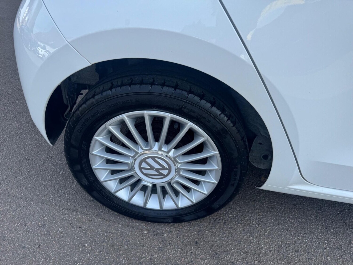 Used Volkswagen up! 2014 for sale - 78179430: Photo 14