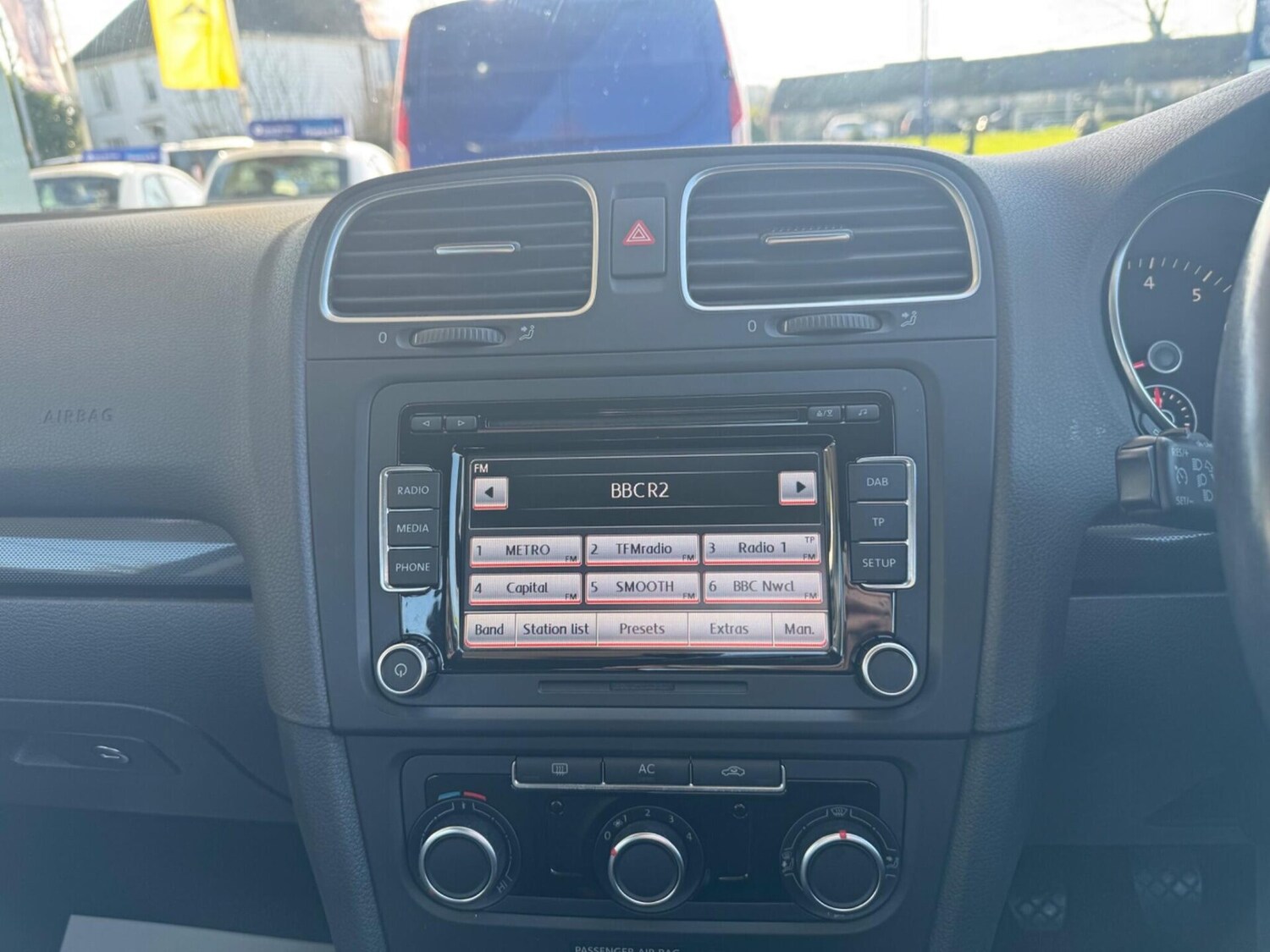 Used Volkswagen Golf 2011 for sale - 77932764: Photo 23