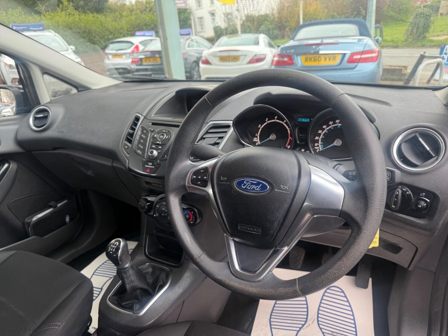 Used Ford Fiesta 2015 for sale - 78121710: Photo 18