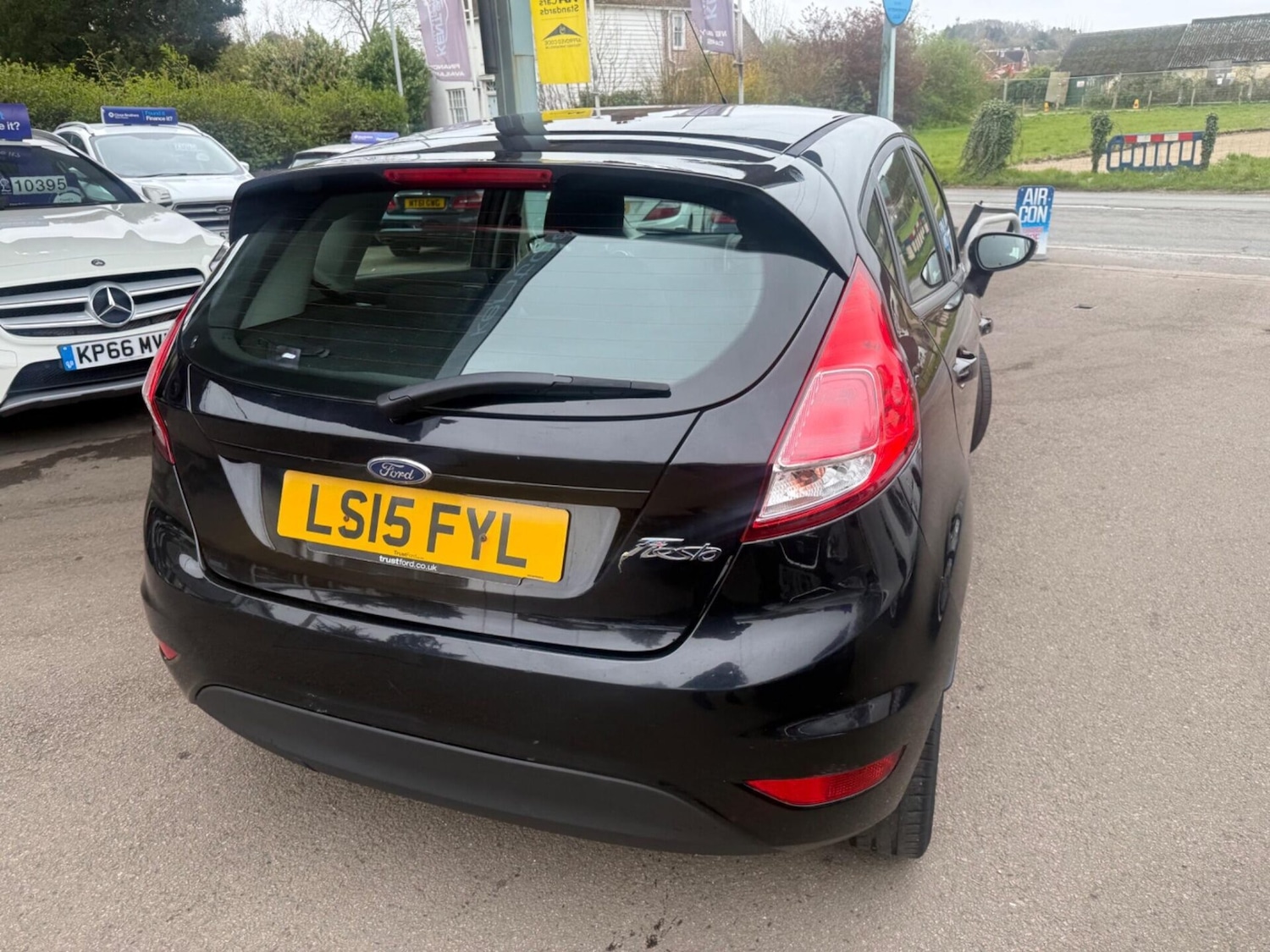 Used Ford Fiesta 2015 for sale - 78121710: Photo 5
