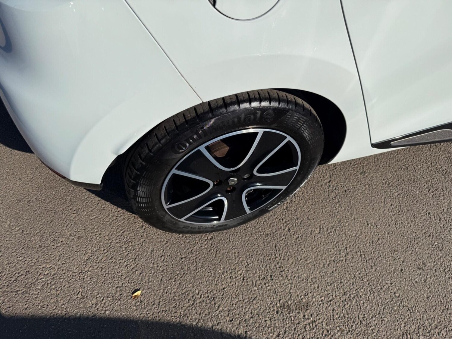 Used Renault Clio 2016 for sale - 77935802: Photo 22