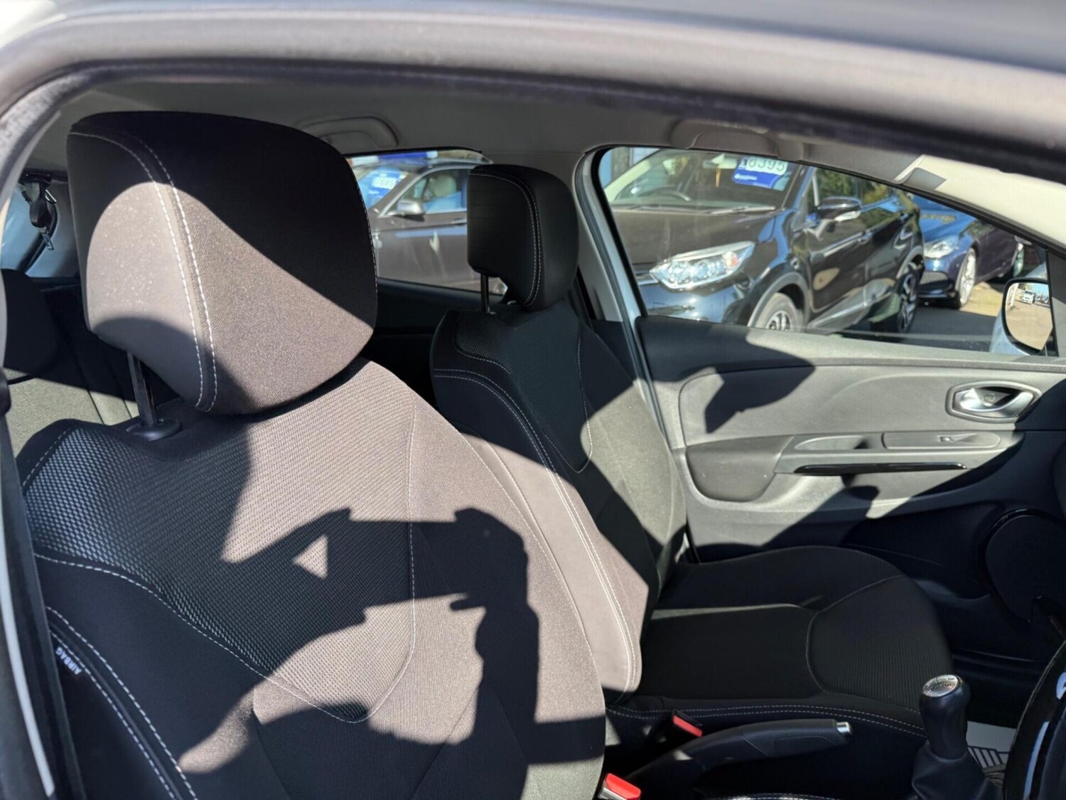 Used Renault Clio 2016 for sale - 77935802: Photo 36