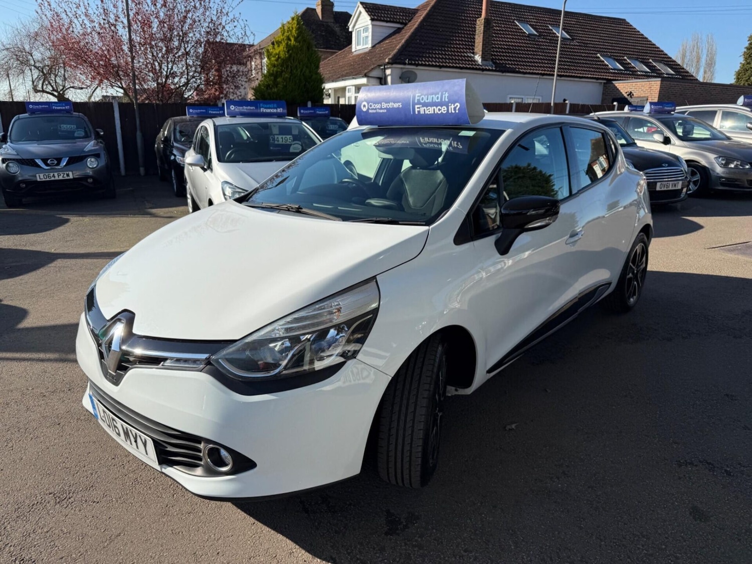 Used Renault Clio 2016 for sale - 77935802: Photo 4