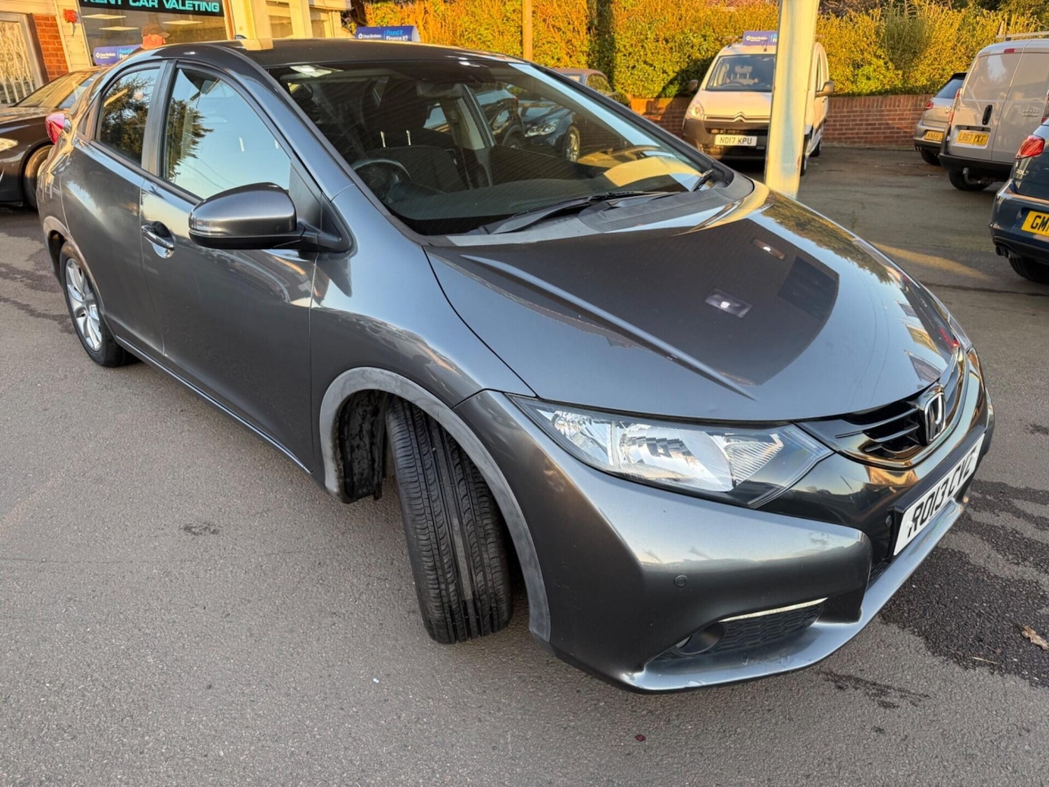 Used Honda Civic 2013 for sale - 77935851: Photo 8