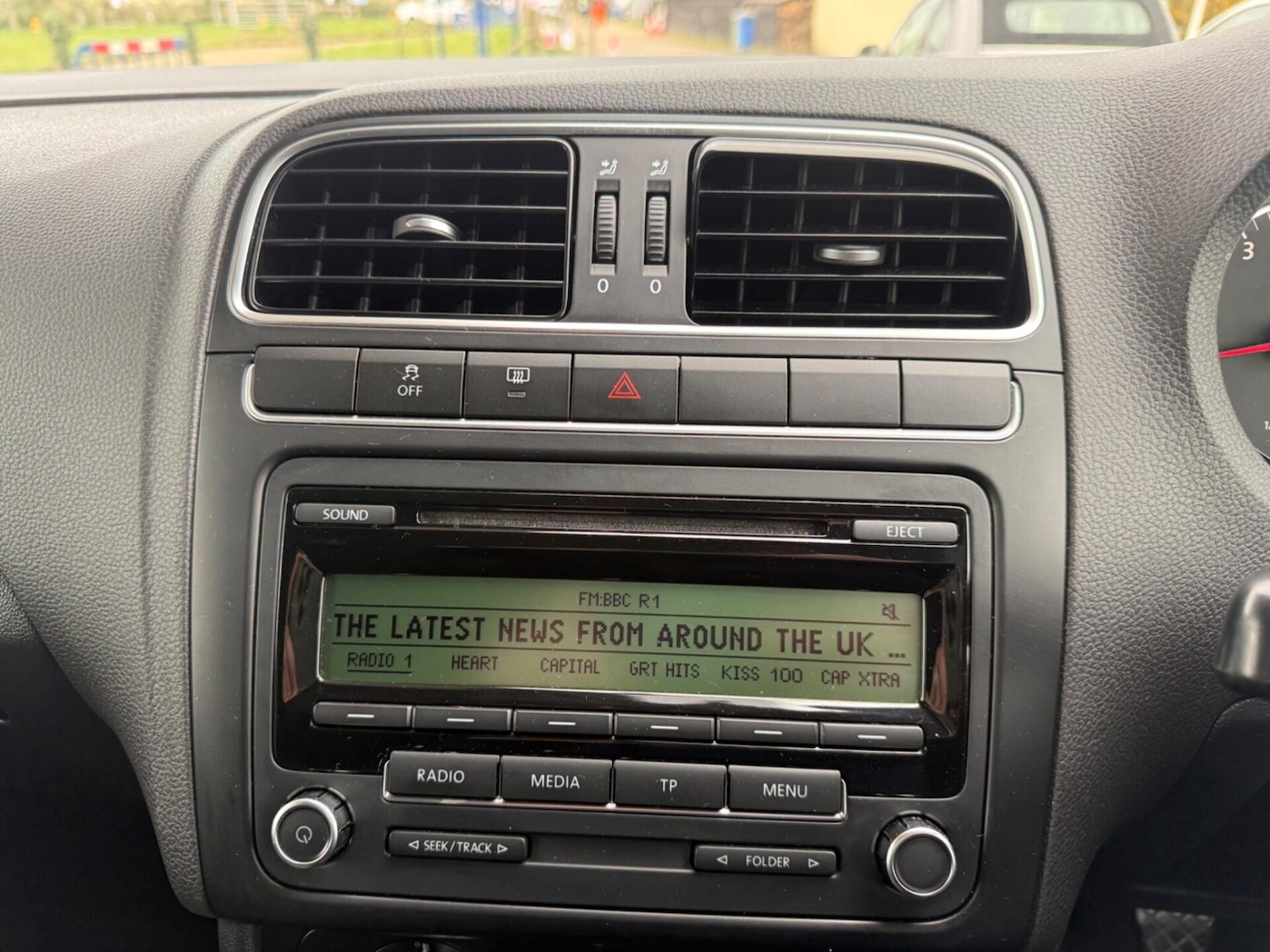 Used Volkswagen Polo 2011 for sale - 78108274: Photo 11