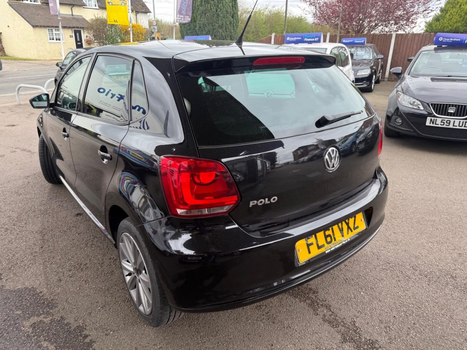 Used Volkswagen Polo 2011 for sale - 78108274: Photo 4