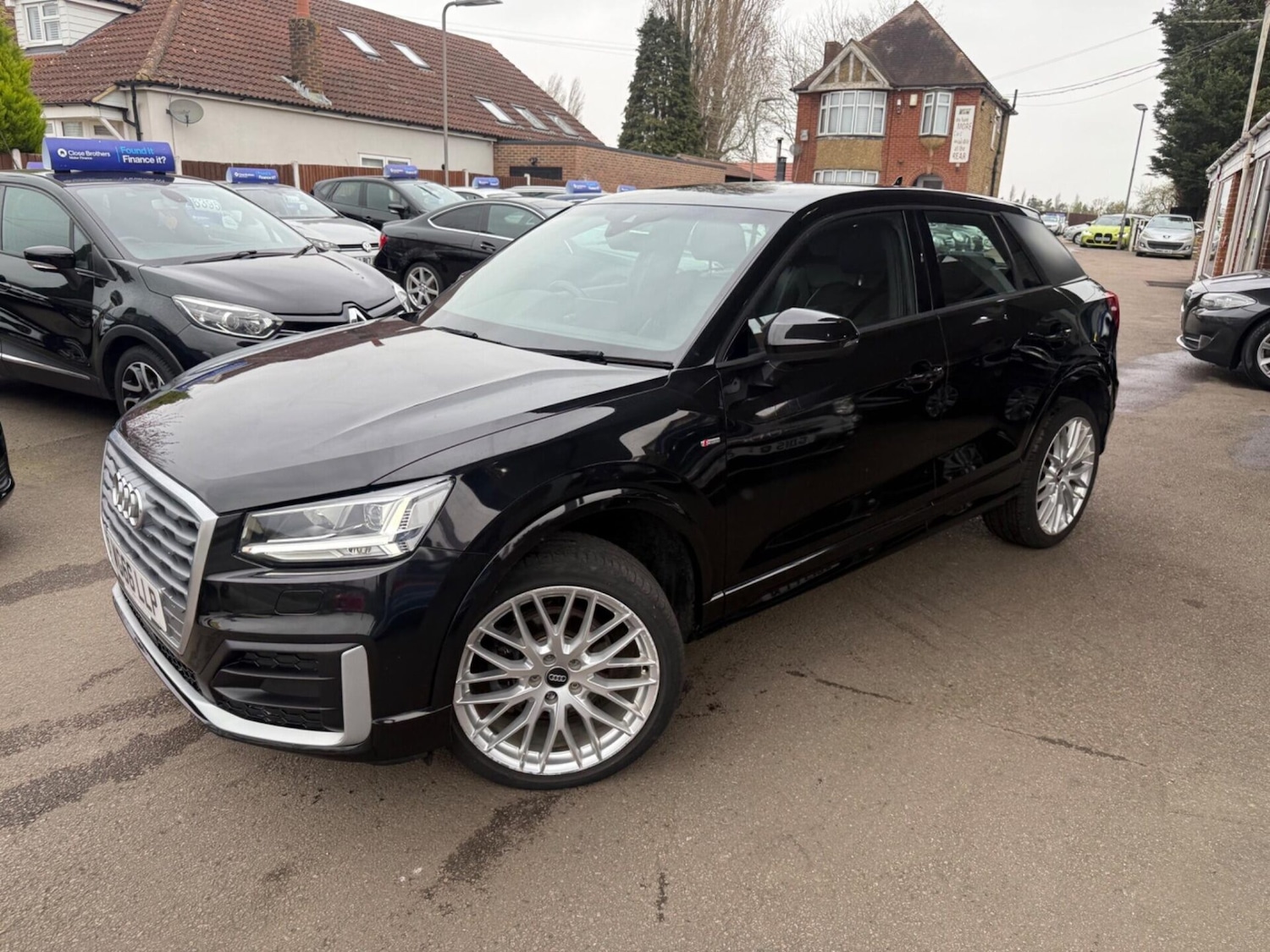 Used Audi Q2 2016 for sale - 77932753: Photo 2