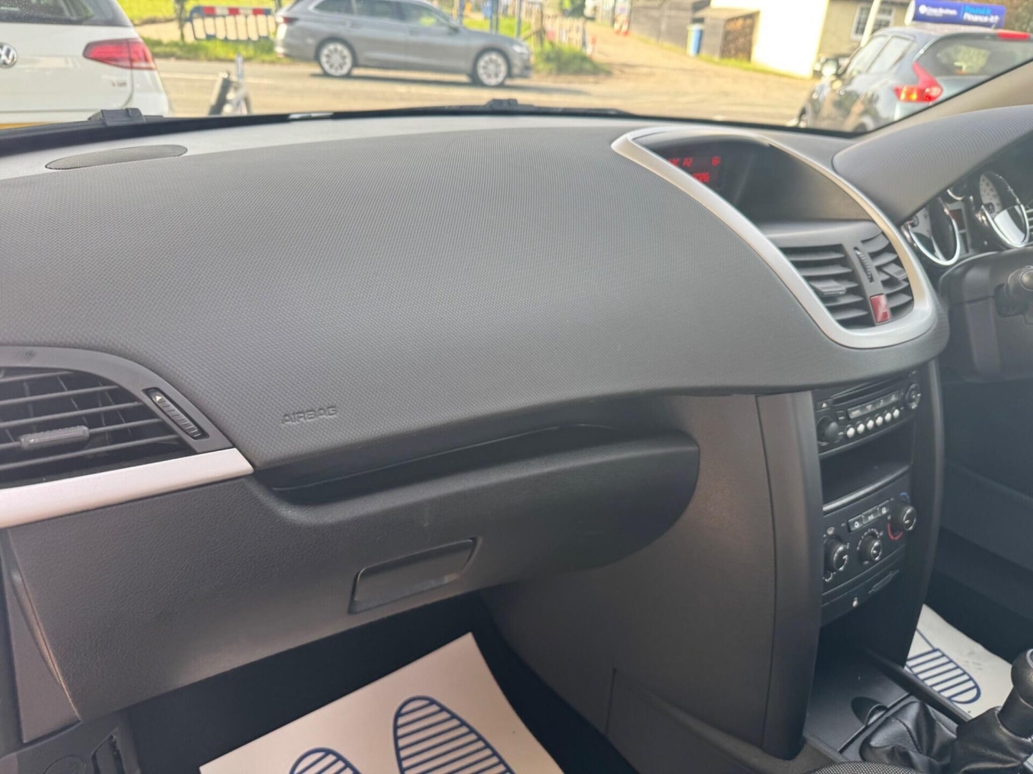 Used Peugeot 207 2010 for sale - 78176260: Photo 25