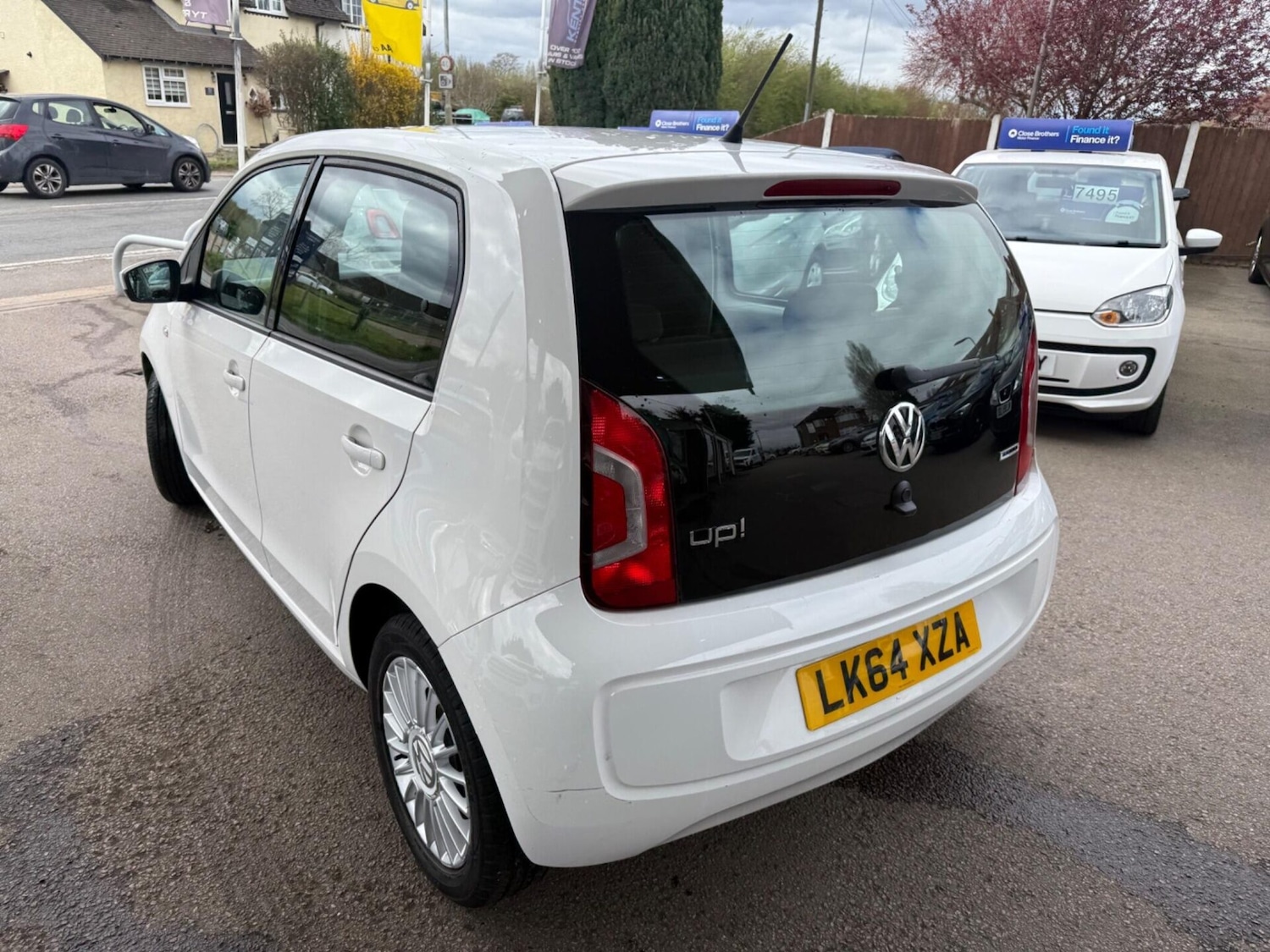 Used Volkswagen up! 2014 for sale - 78108252: Photo 4