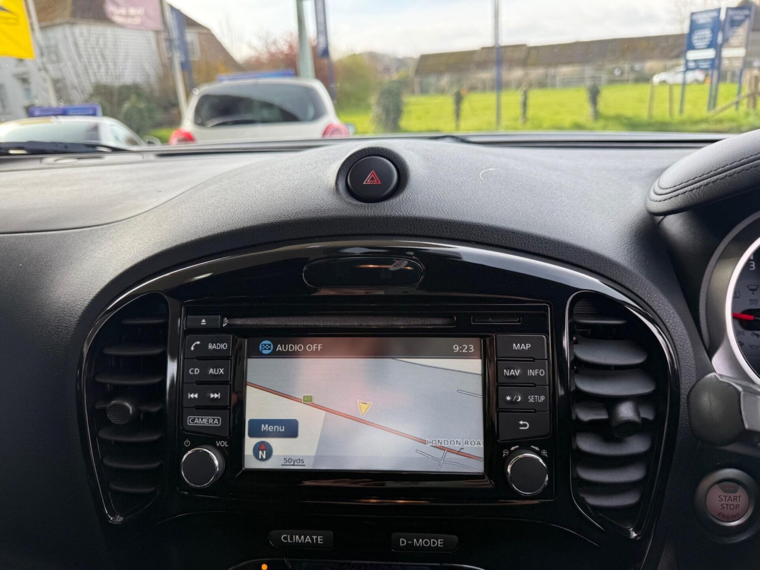 Used Nissan Juke 2016 for sale - 77998639: Photo 33