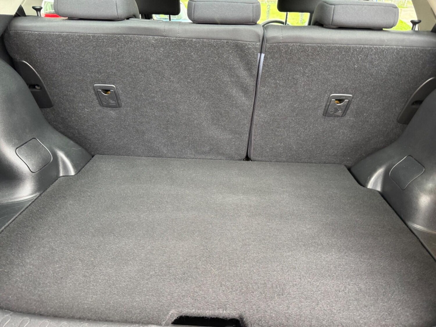 Used Nissan Juke 2012 for sale - 77932734: Photo 27