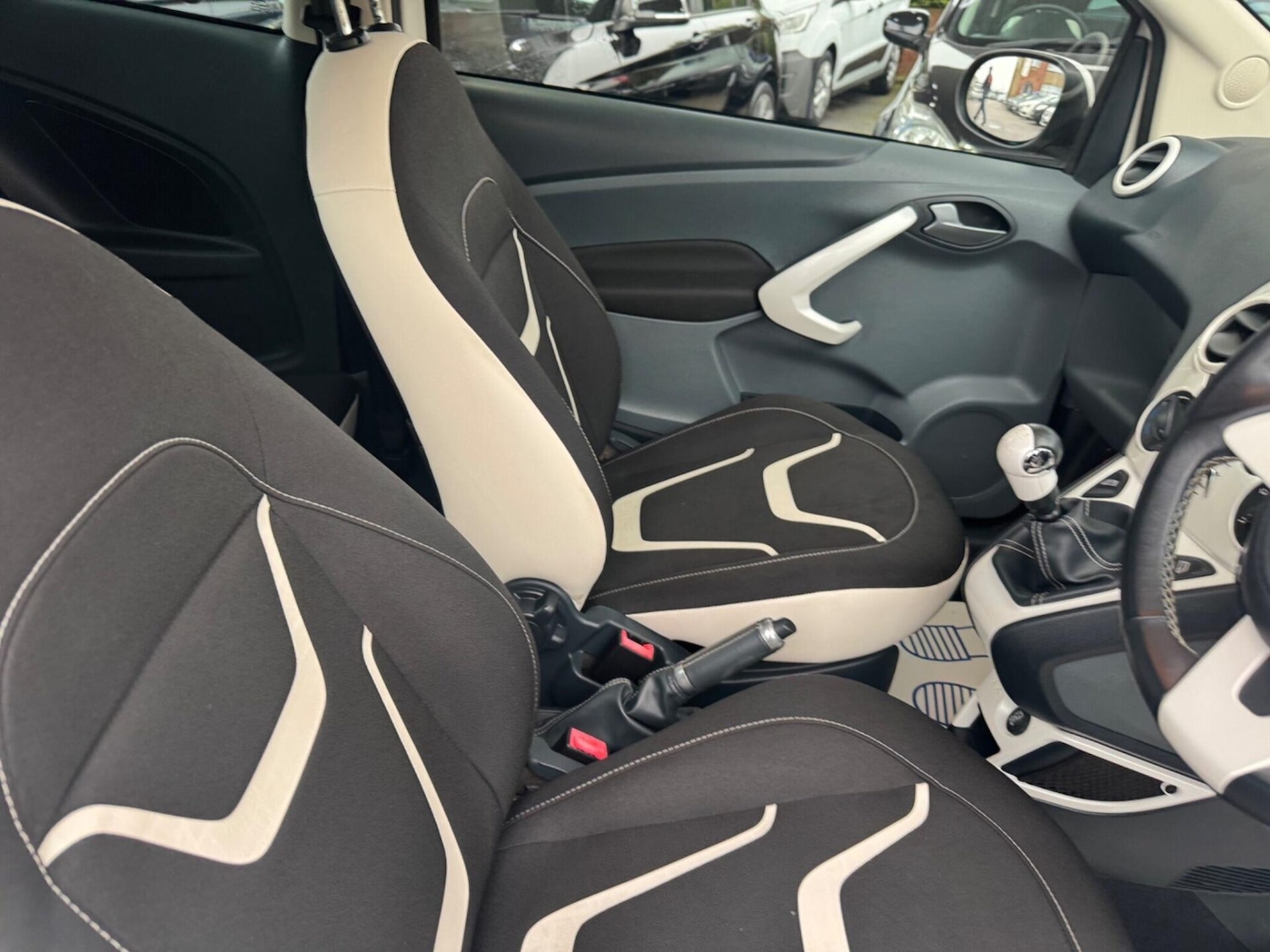 Used Ford Ka 2015 for sale - 77932727: Photo 24