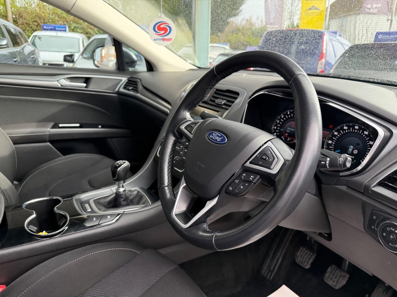 Used Ford Mondeo 2015 for sale - 77932749: Photo 19