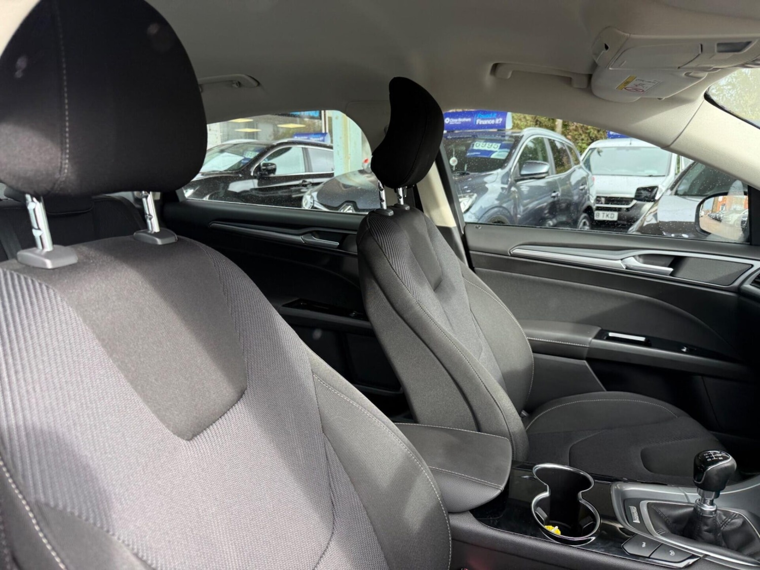 Used Ford Mondeo 2015 for sale - 77932749: Photo 20