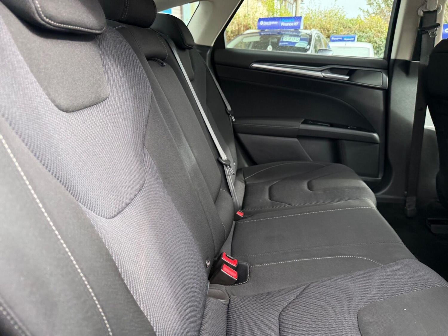 Used Ford Mondeo 2015 for sale - 77932749: Photo 26