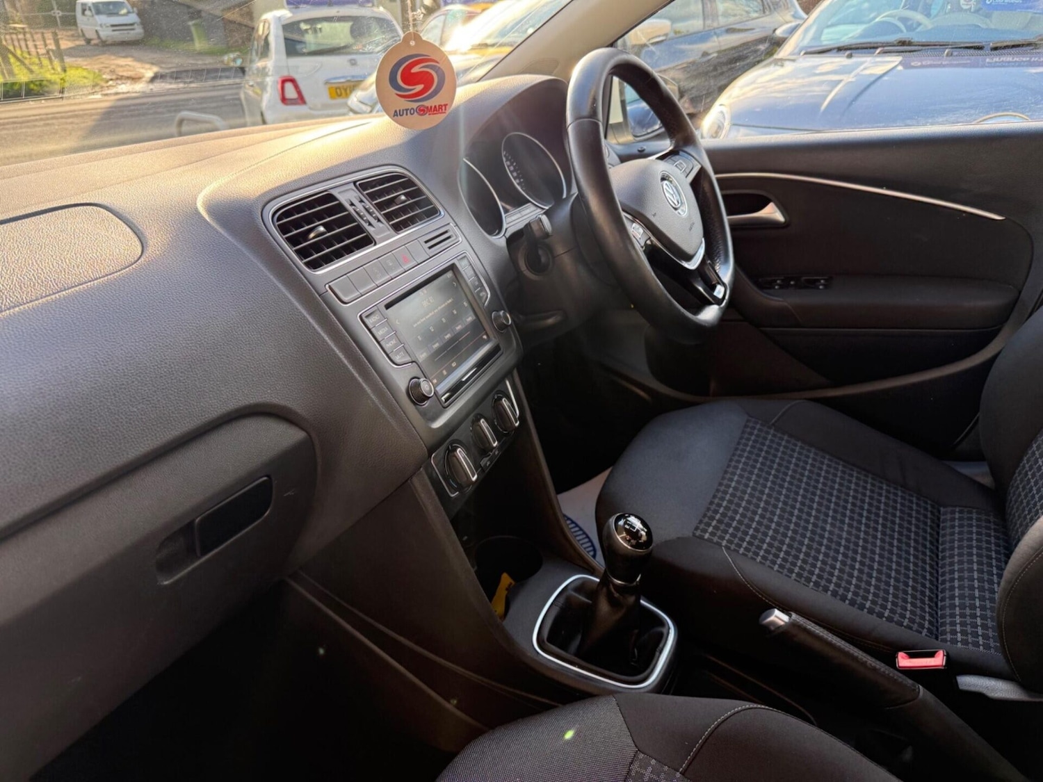 Used Volkswagen Polo 2014 for sale - 77932814: Photo 13