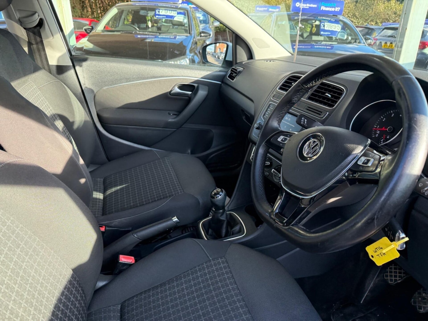 Used Volkswagen Polo 2014 for sale - 77932814: Photo 16